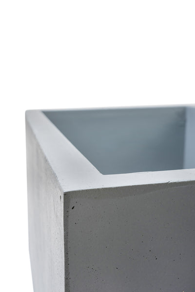 Banca cu ghiveci pt plante 92x92x45 cm. ciment alb