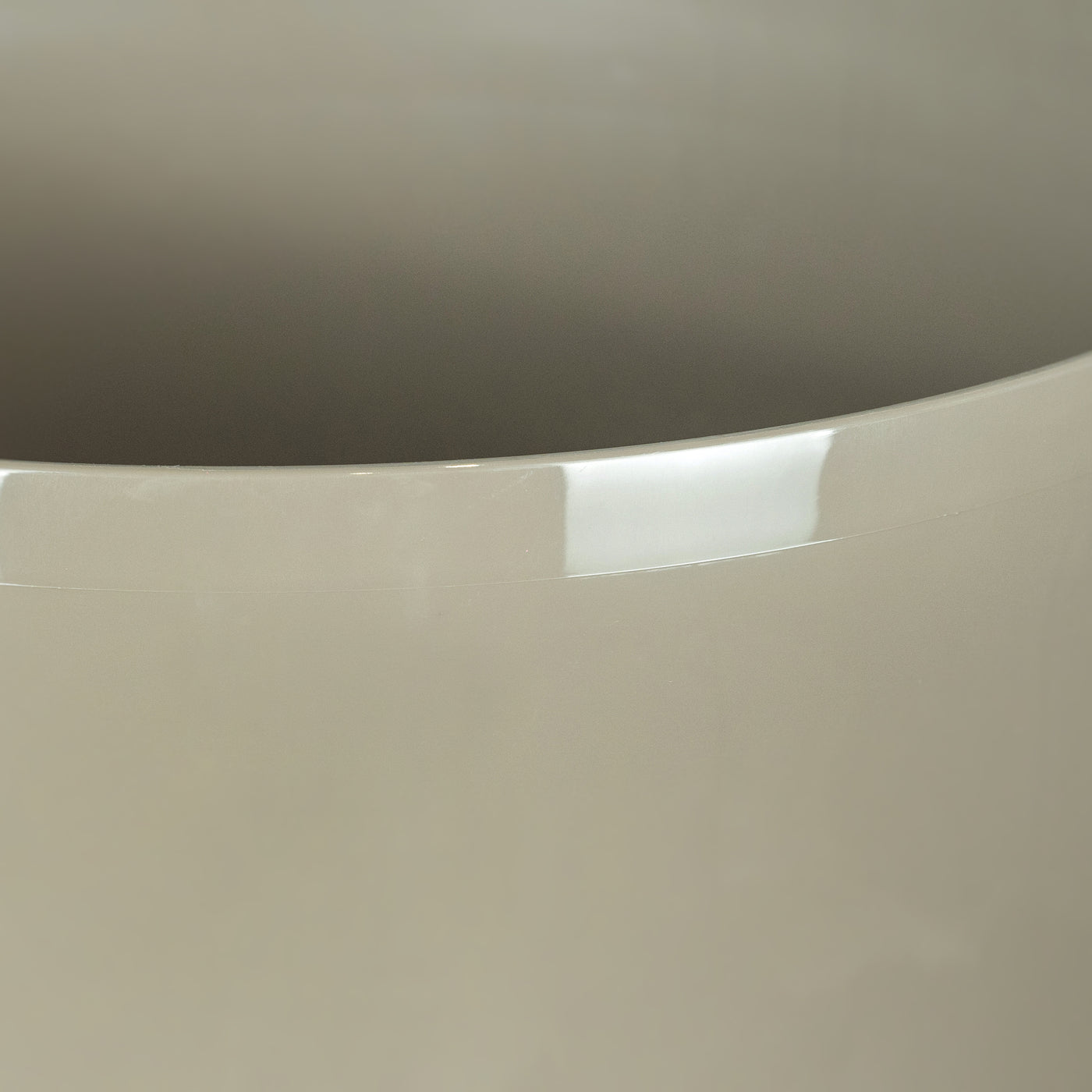 Ghiveci inteligent H39xD43 cm cu set complet udare si roti Classico maro spicy lucios