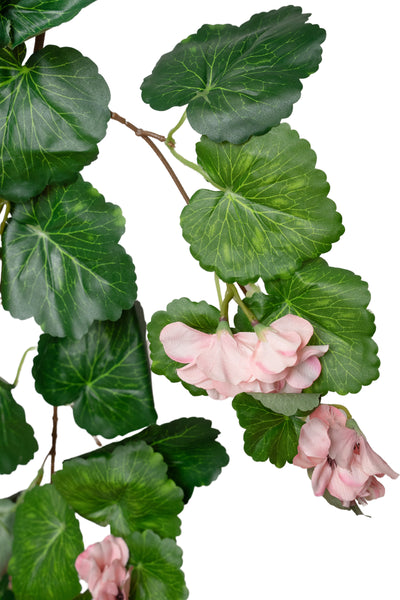 Muscata artificiala curgatoare 170cm cu 130 frunze verde si 33 flori roz deschis